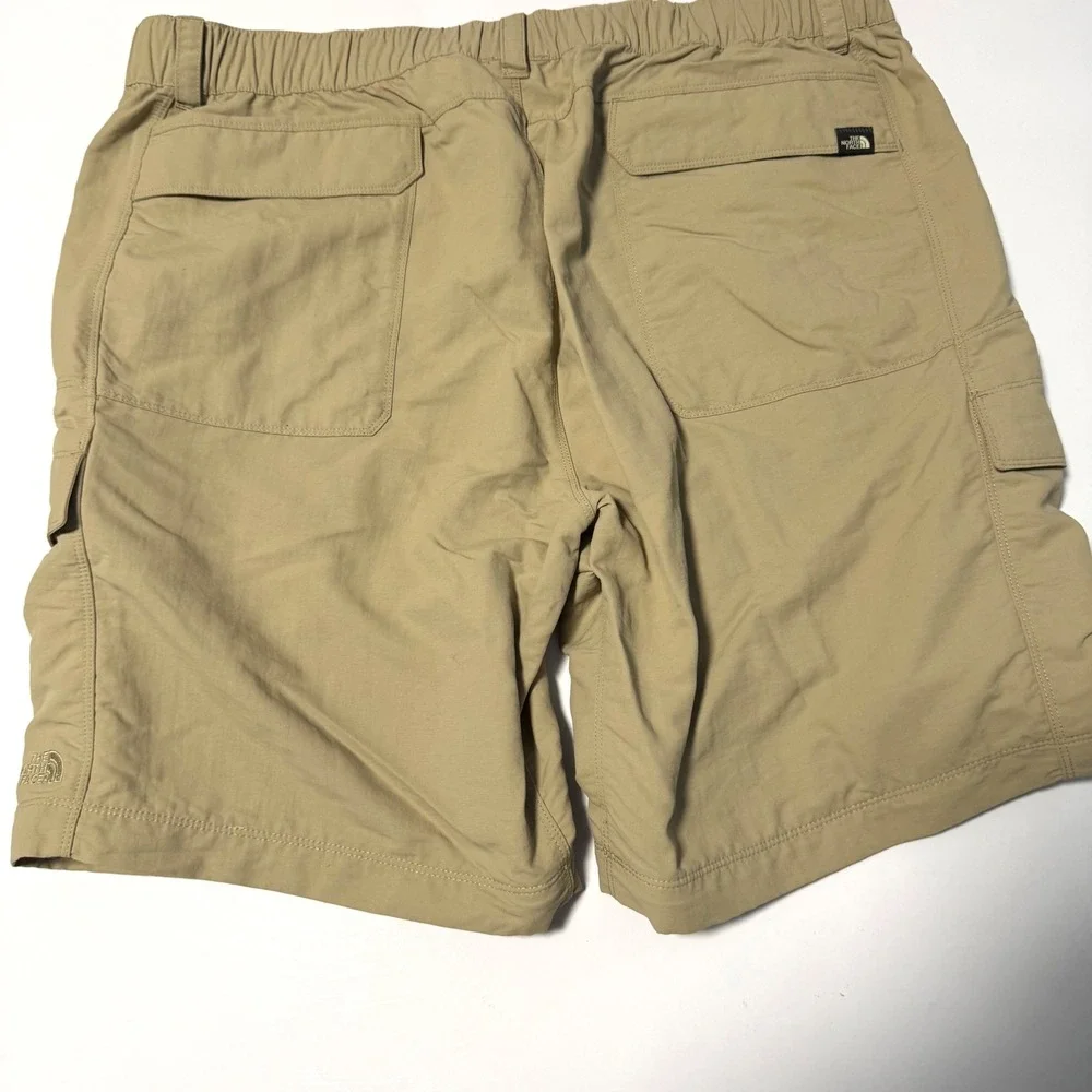 The North Face Mens Horizon Cargo Shorts Khaki‎ Tan Nylon Hiking Belted XXL
